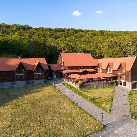 5.Evszak Hotel Sfantu Gheorghe  Exterior photo
